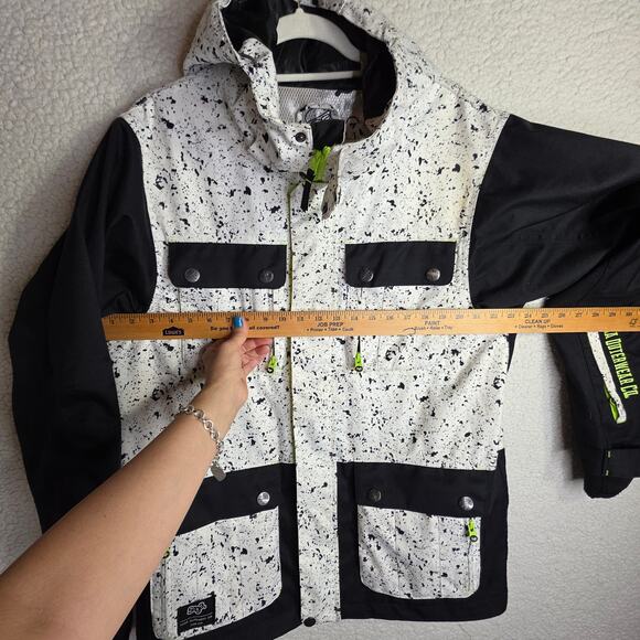 Saga Outerwear SzM M's Ski SnowboardingHooded Outdoor Activity Jacket WarmUnique - Picture 5 of 16